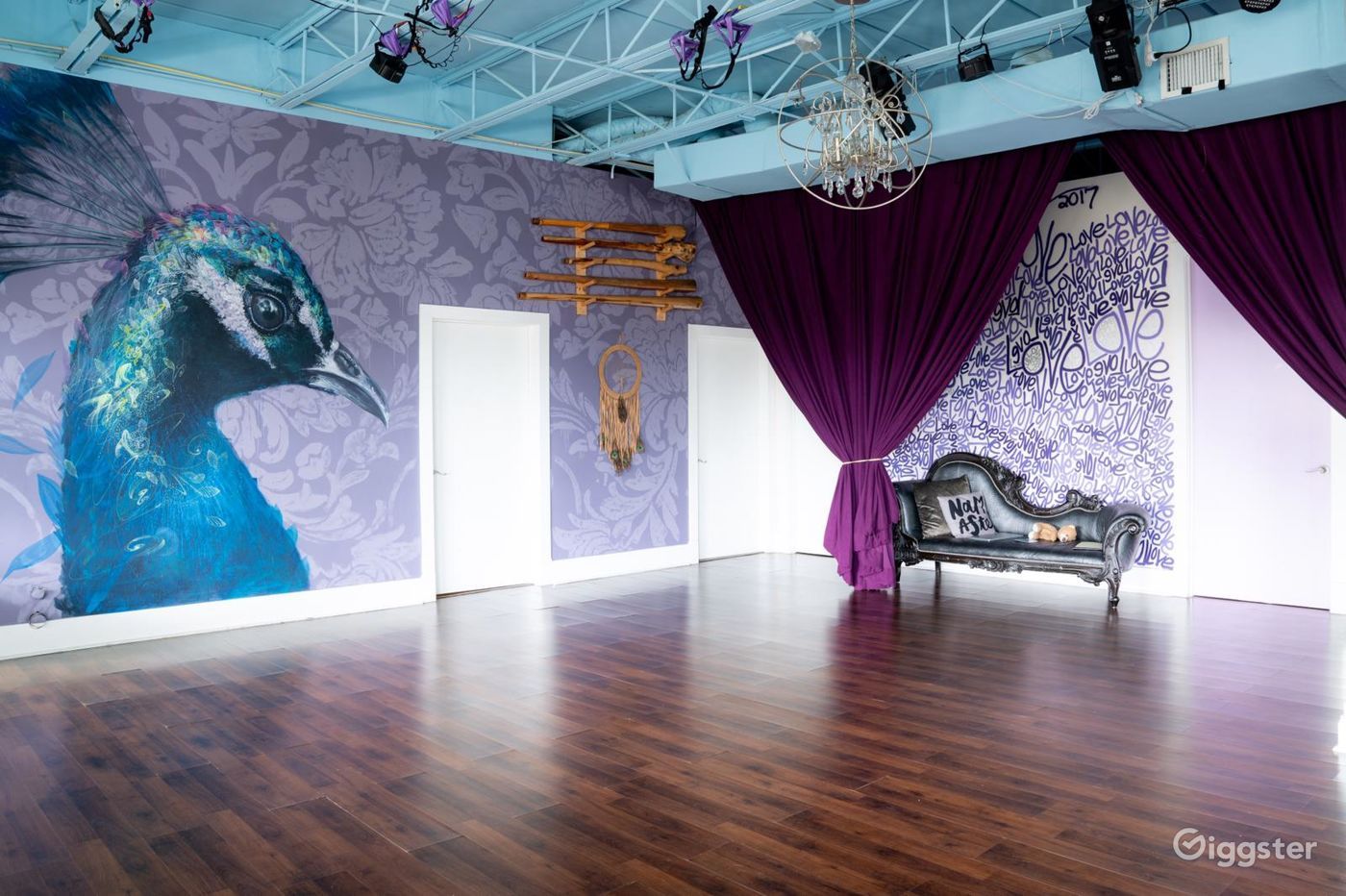 Best Costume Stores in Miami, FL Giggster Guide